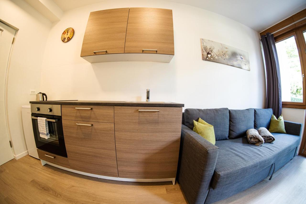 Flow Apartments Winkel Studio Merano Exterior photo