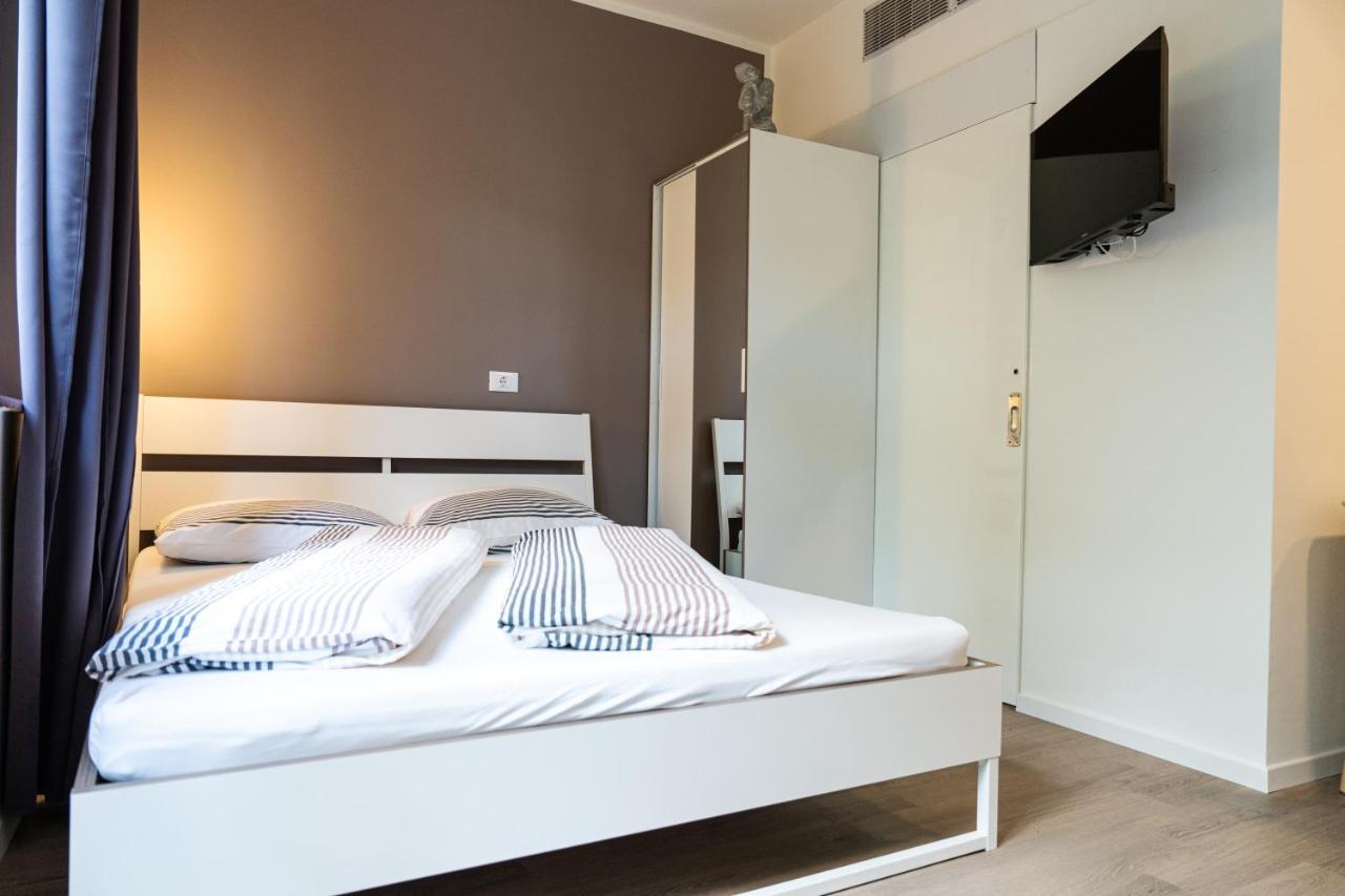 Flow Apartments Winkel Studio Merano Exterior photo